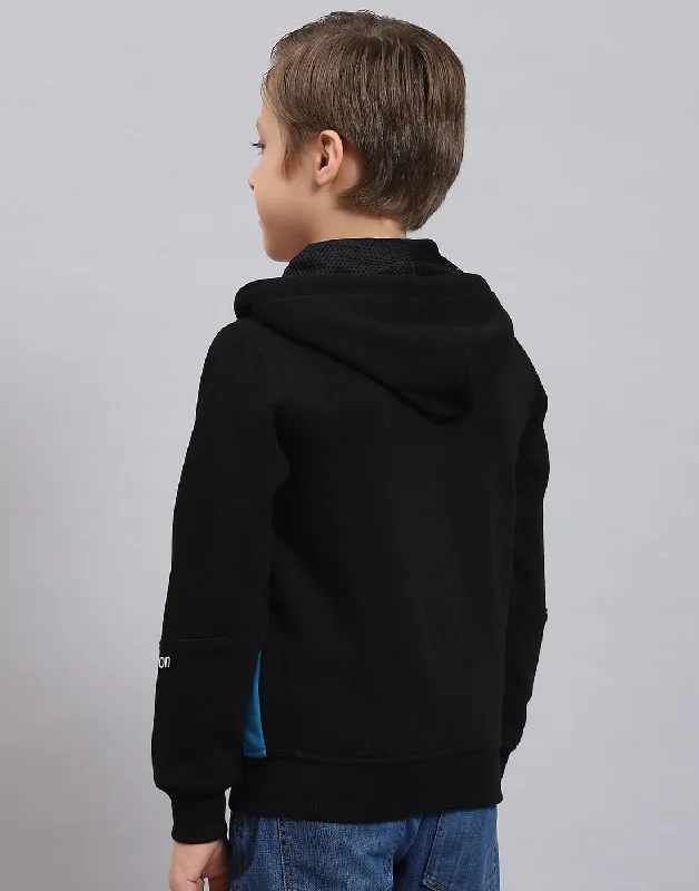 Boys Black Printed Hooded Full Sleeve Sweatshirt