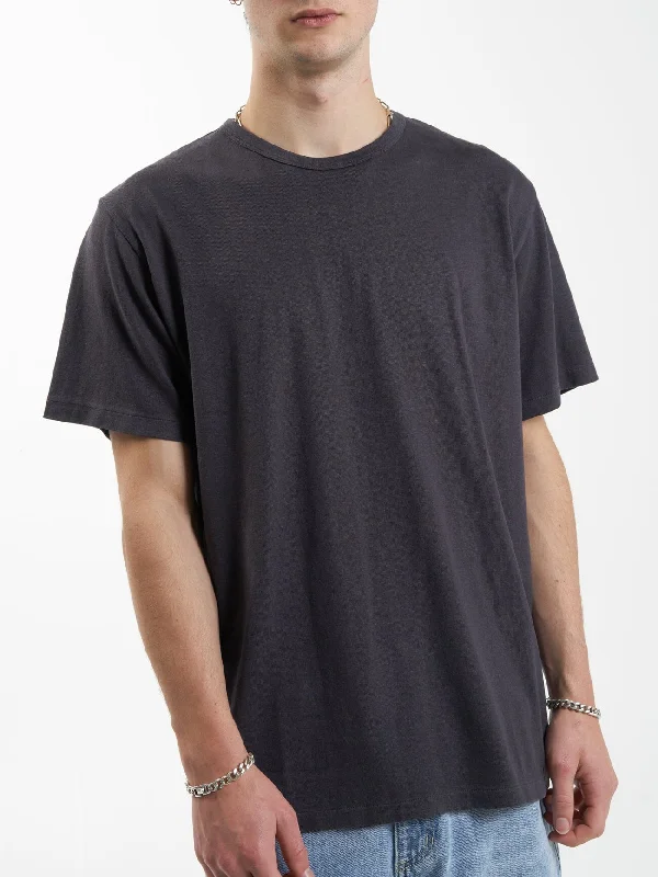 Hemp Thrills Embro Merch Fit Tee - Slate