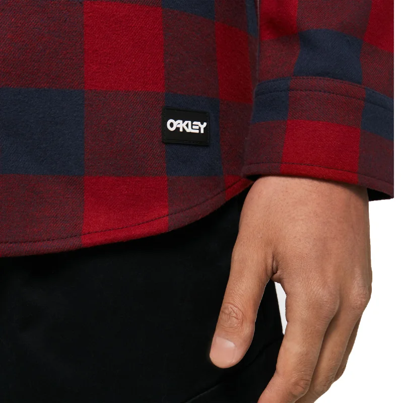 Oakley  Fathom Iron Cozy Bear Flannel Button Up Long Sleeve Sherpa Lining Cotton